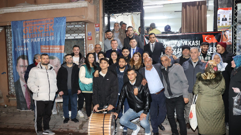 Roman Vatandaşlar Arısoy'u Bağrına Bastı: Çalgı Çengiyle Karşıladılar