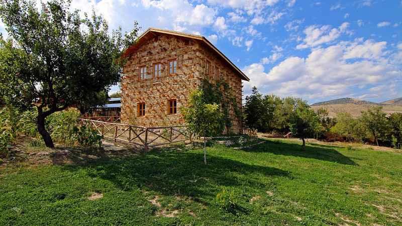 Köyüne Dönene Büyük Destek: Arazi Bedava, Kredi Faizsiz, Konut Yardımı Hazır