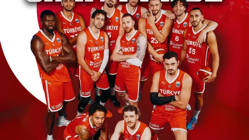 12 Dev Adam 24 Yıl Sonra Yarı Finalde!