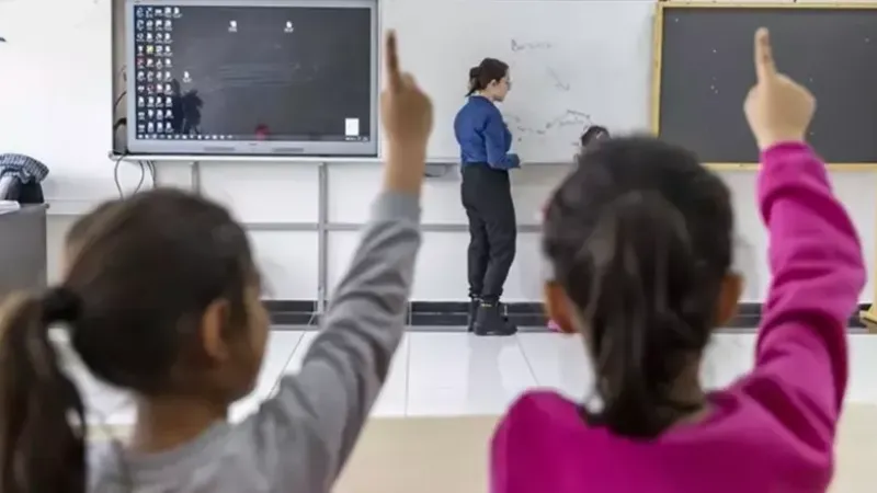 15 bin yeni öğretmen yarın ders başı yapıyor