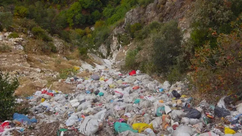 Aydın’da 17 Yıllık Çevre Alarmı: Koçak Kanyonu’nda Çöp Skandalı Büyük Menderes’i Tehdit Ediyor