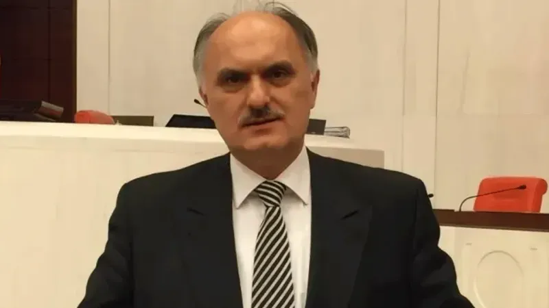 Eski AK Parti Milletvekili Cemal Öztürk hayatını kaybetti