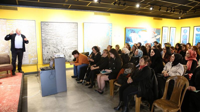 Savaşın Gölgesinde Çocuk Hakları Eyüpsultan’da masaya yatırıldı