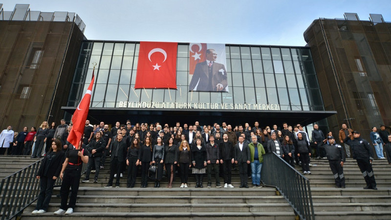 ULU ÖNDER BEYLİKDÜZÜ’NDE SAYGI VE ÖZLEMLE ANILDI