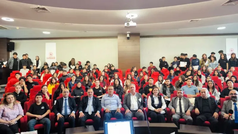 Gençler Hatay’da Kriz İletişimini Konuştu