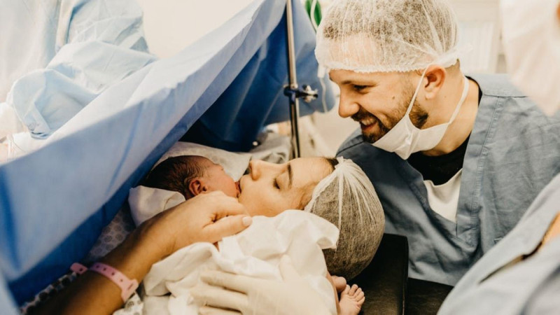 Doğum izni 24 haftaya çıkarılıyor: Teklif Meclis’e geliyor