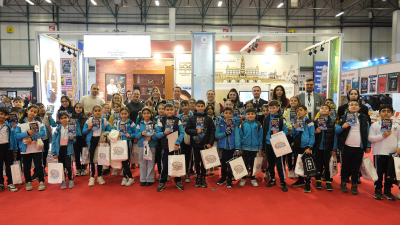 TÜYAP Kitap Fuarı’nda Birsen Ekim Özen ve okurları bir araya geldi