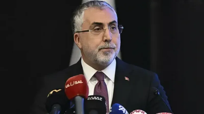 Asgari ücret görüşmeleri için ilk adım: Bakan Işıkhan’dan Türk-İş’e komisyon teklifi