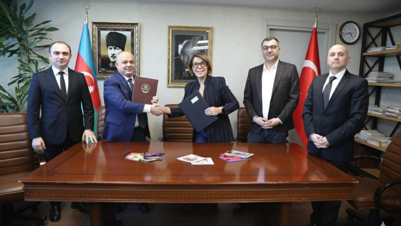 İstanbul Şehir Tiyatroları ile Azerbaycan Akademik Milli Dram Tiyatrosu Arasında Güçlü İş Birliği