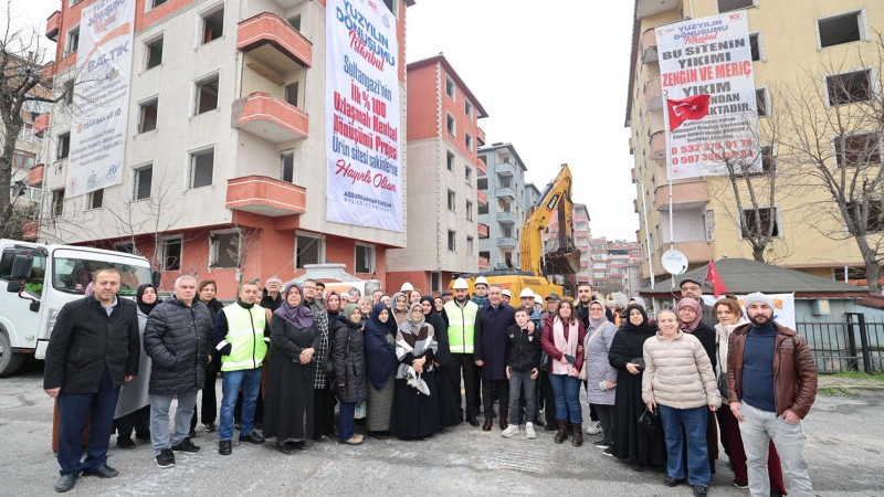 Sultangazi’de İlk %100 Uzlaşmalı Kentsel Dönüşüm Projesi Başladı