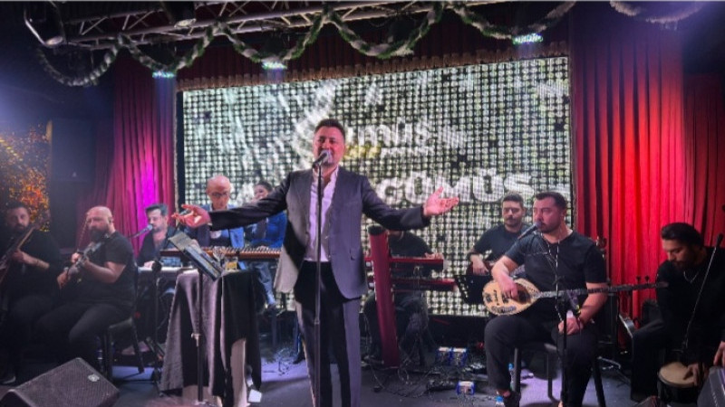 Candaş Gümüş Geri Döndü! “Aklıma Düşünce” Müzik Dünyasını Sallamaya Geliyor!