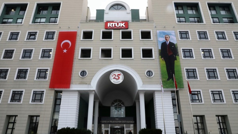 Vatandaş Şikâyetleri Sonrası RTÜK’ten Diziler ve Dijital Platformlara Yaptırım