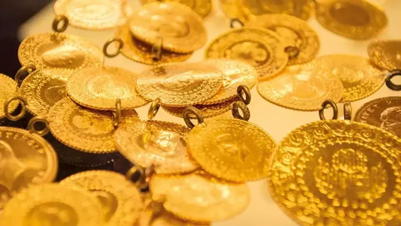 Altın Haftaya Sert Düşüşle Başladı: Gram ve Ons Geriledi