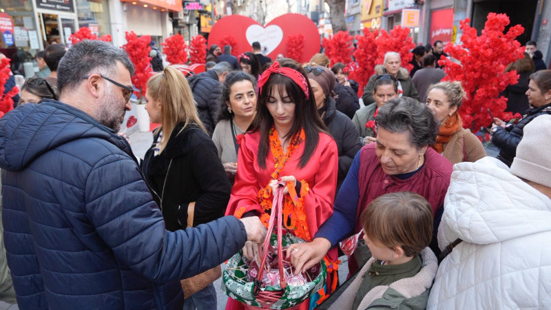 Kartal’da Sevgililer Günü Coşkusu