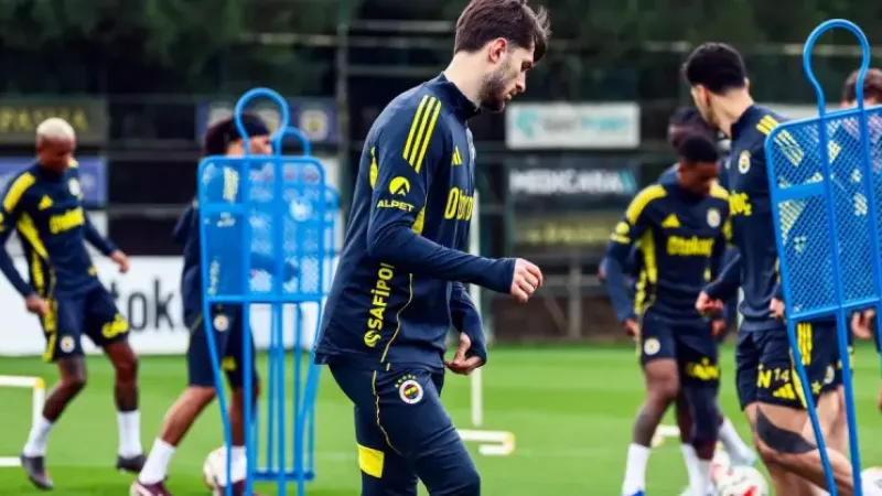 Fenerbahçe’de sevindiren gelişme: İsmail Yüksek takımla çalıştı