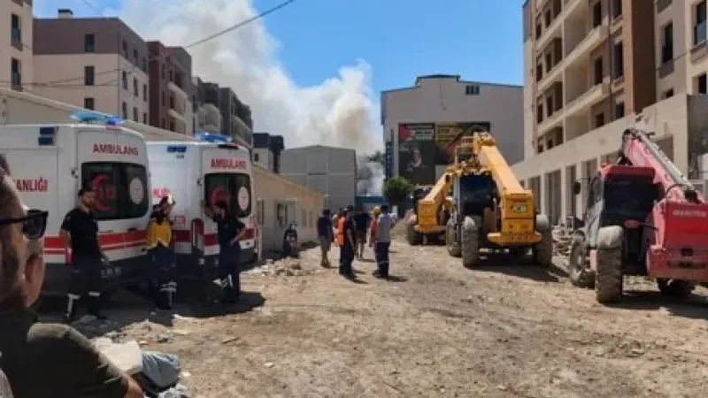 Malatya’da konteyner kentte yangın paniği