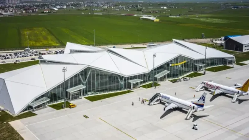 Kars Harakani Havalimanı 8 ayda 423 bin yolcuya ulaştı