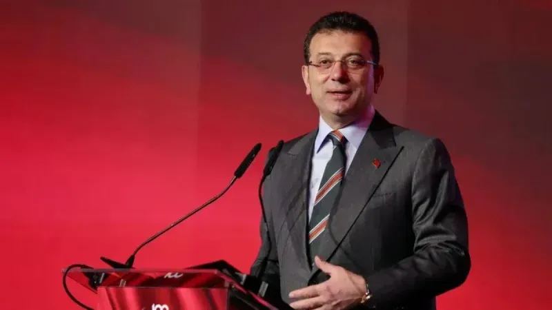 CHP’de Atatürk Yerine İmamoğlu Krizi: Parti Okulundaki Görsel Değişikliği Tartışma Yarattı