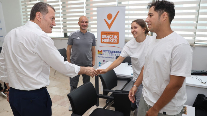 Zeytinburnu Belediyesi Üniversite Tercihinizde Yanınızda..!