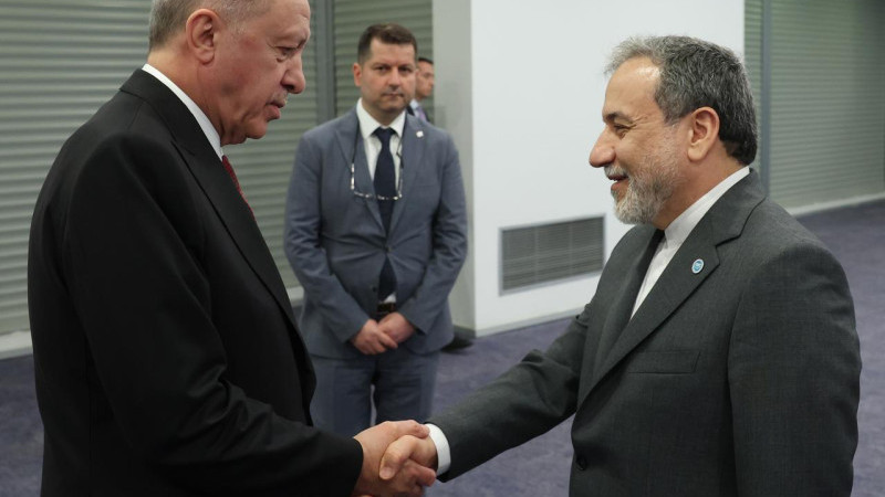 Cumhurbaşkanı Erdoğan, İran Dışişleri Bakanı Arakçi’yi İstanbul’da Kabul Etti