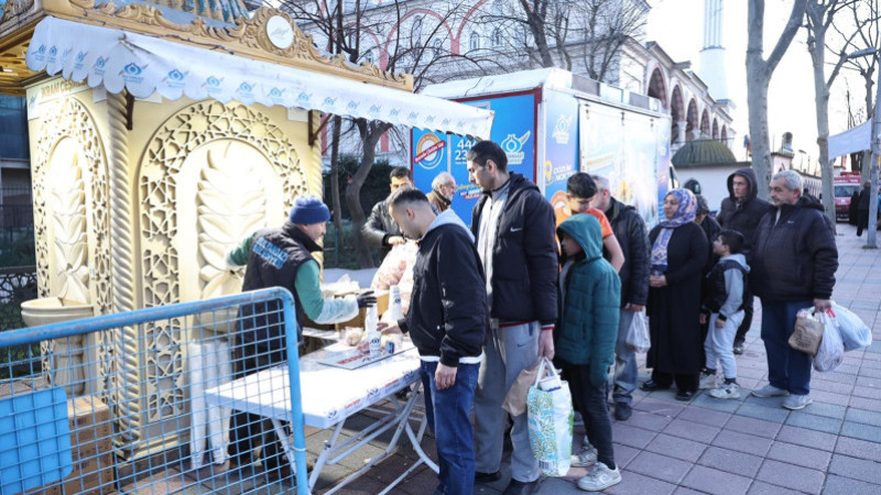 İkram Çeşmesi’nden Ramazan Boyunca Sıcacık Çorba Akıyor