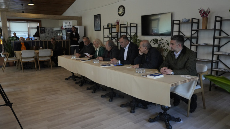 ‘VEDAT GÜNYOL DENEME ÖDÜLLERİ’ İLE EDEBİYATIN KALBİ KARTAL’DA ATTI