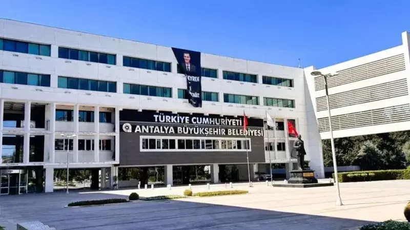 Antalya’da rüşvet ve yolsuzluk davasında ilk duruşma yarın