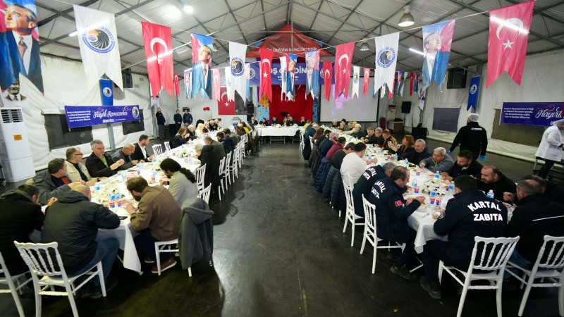 BAŞKAN GÖKHAN YÜKSEL, BASIN MENSUPLARIYLA İFTAR SOFRASINDA BULUŞTU