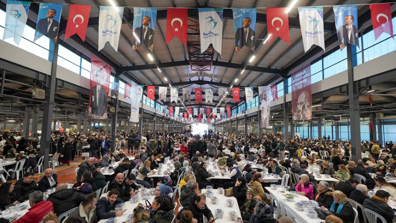 BEYLİKDÜZÜ HAYIRLI İFTAR SOFRASI 11’İNCİ KEZ KURULDU