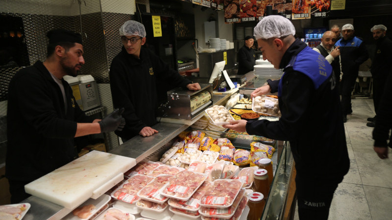 Ramazan’da zabıtadan kafe ve restoranlara sıkı denetim