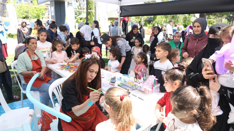 Zeytinburnu Bilgi Evleri 20. Yaşını Kutladı!