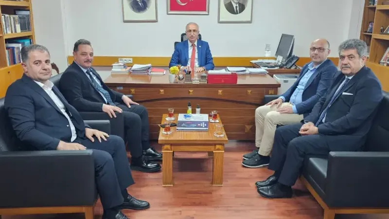 TİMBİR heyeti YÖK Üyesi Prof. Dr. Hüseyin Karaman’ı ziyaret etti