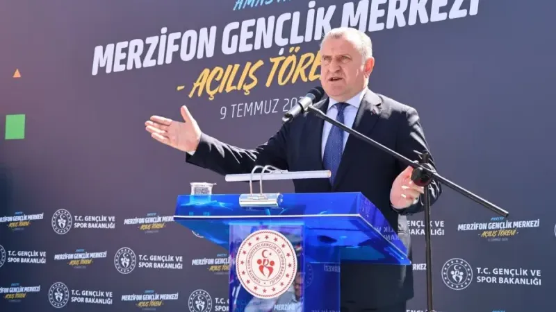 Bakan Bak, Amasya'da yeni spor tesislerinin açılışını yaptı