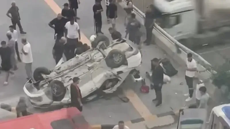 Hatay'da otomobil takla attı: 2 kişi hayatını kaybetti