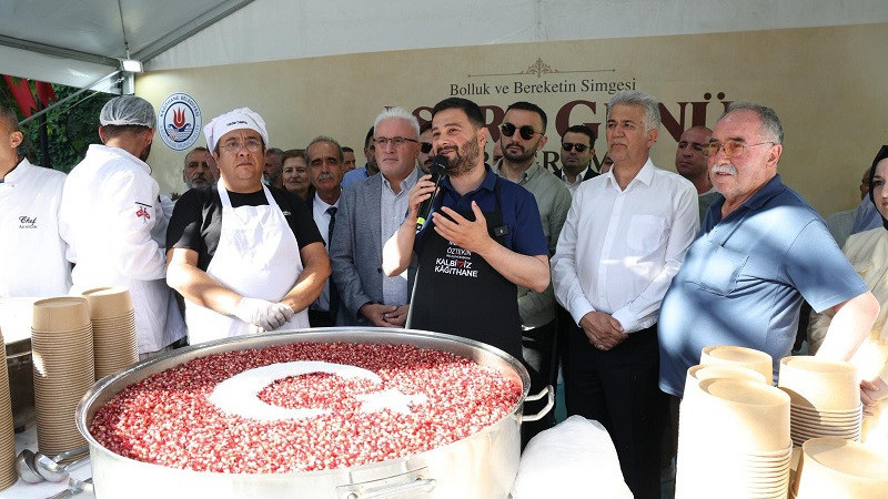 Kâğıthane'de aşure bereketi: 50 bin kişiye ikram yapılacak