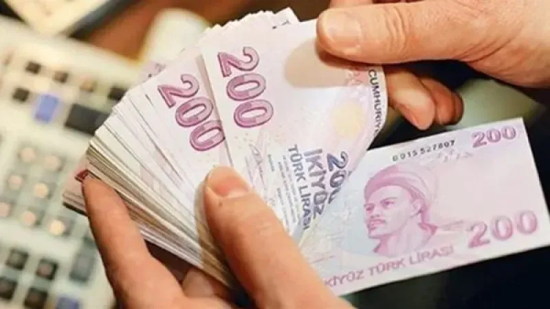 Mayısta toplam ciro yüzde 32,9 arttı