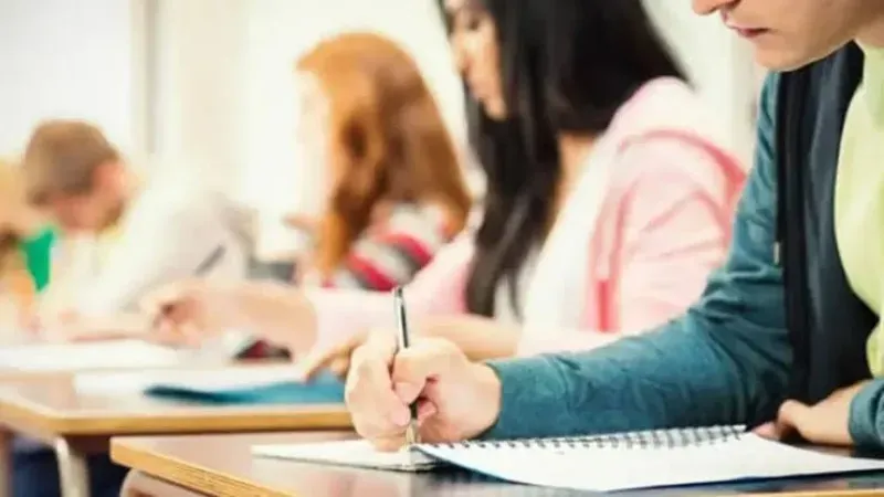 TBMM Komisyonu'nda öğrenci affı kabul edildi