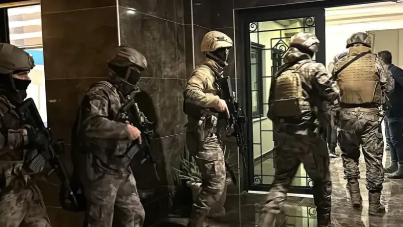 Hatay’da “Çapinler” ve “Sasunlu” Gruplarına Operasyon: 16 Şüpheli Gözaltında