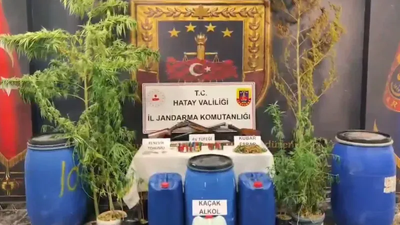 Hatay'da uyuşturucu, kaçak içki ve ruhsatsız silah operasyonu
