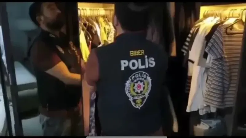 6 LGBT derneğinin kayıtlarında 32,1 milyon liralık yurt dışı yardımı